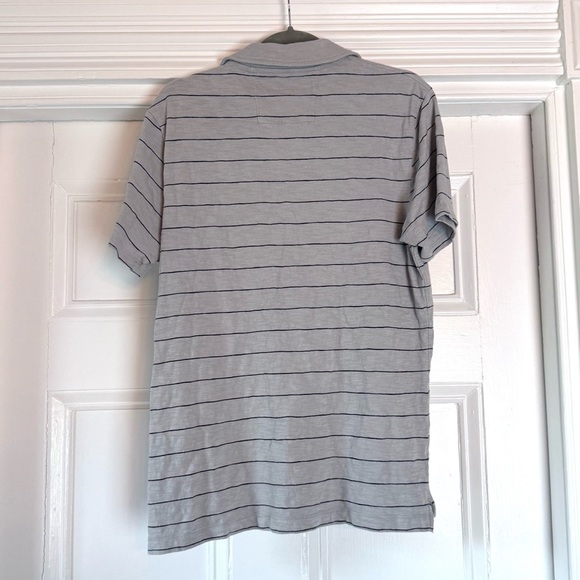Banana Republic Men’s Vintage Slub Cotton Grey w/ Navy Stripes Polo Shirt Large - Picture 2 of 8